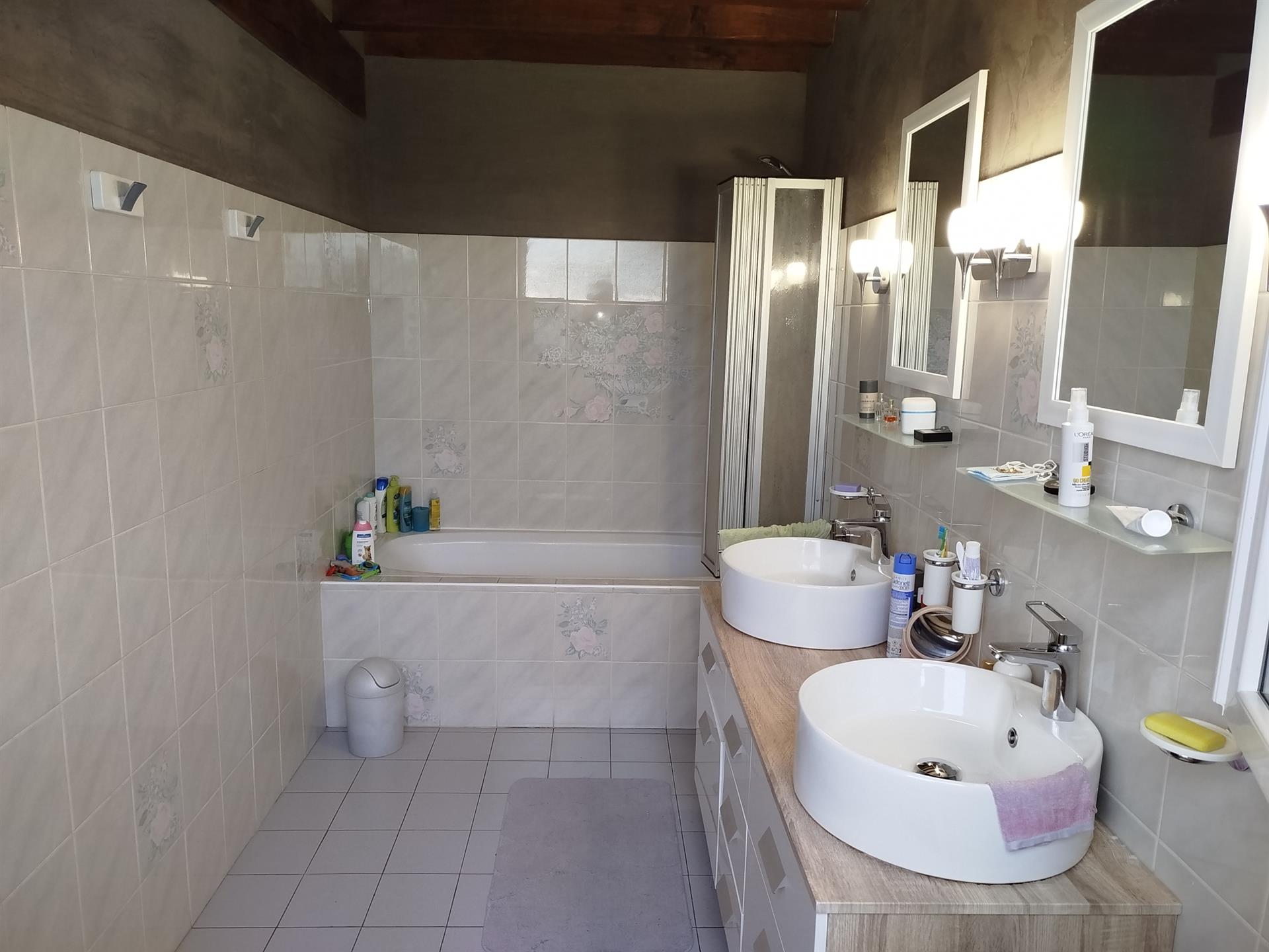 Maison à vendre, 102m², Bouville