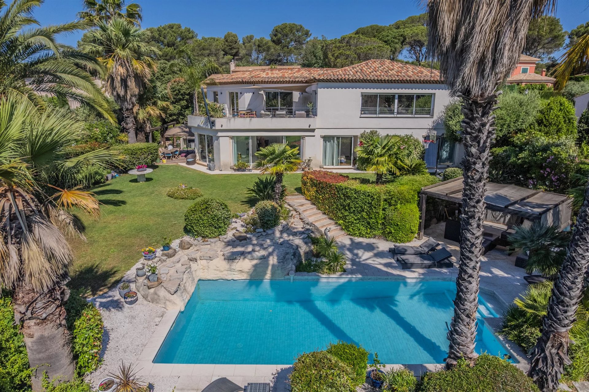 Maison à vendre, 303m², Saint-Raphaël