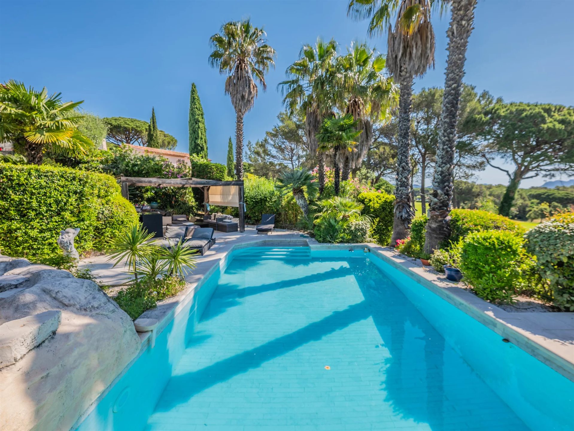 Maison à vendre, 303m², Saint-Raphaël
