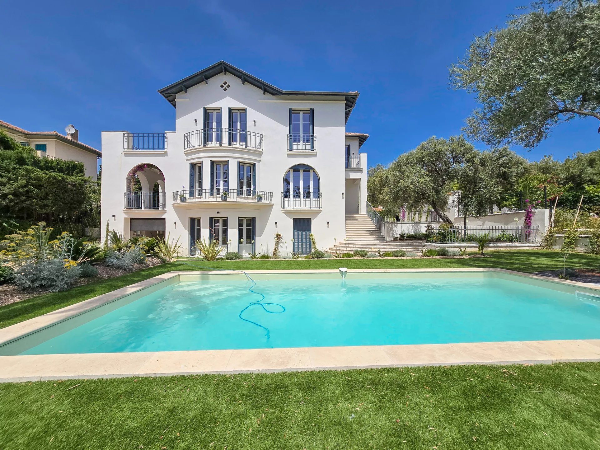 Maison à vendre, 250m², Saint-Raphaël