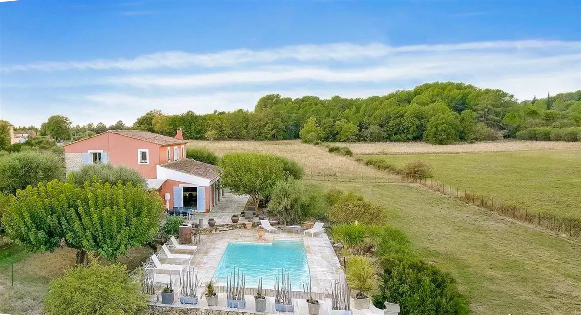 Maison à vendre, 200m², Bagnols-en-Forêt