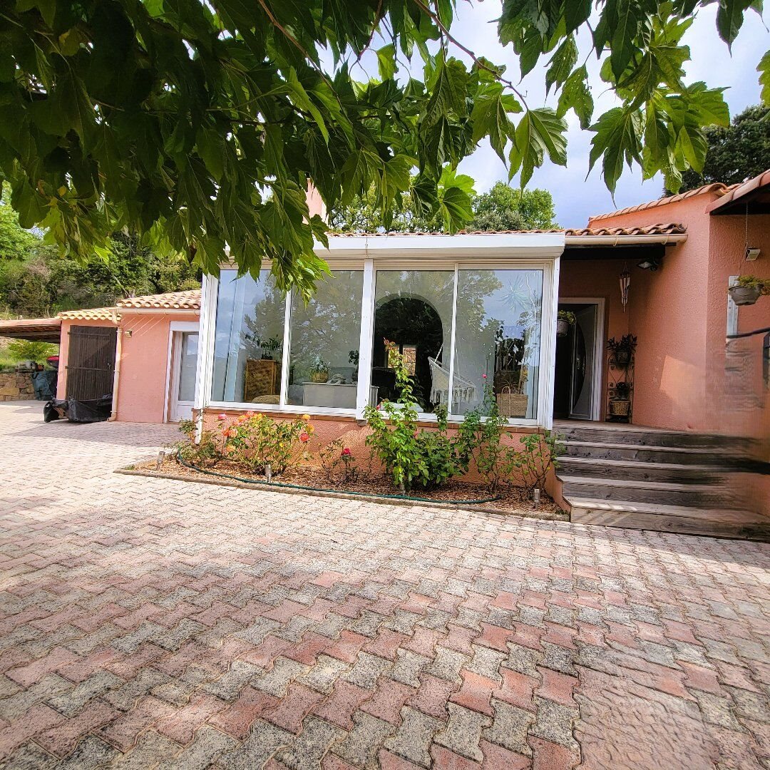 Maison à vendre, 107m², Villemagne-l'Argentière