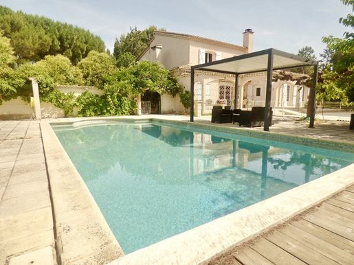 Maison 9 pièces 327 m² · à Pézenas · 327 m² · 848 000 €