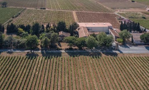 Maison 8 pièces 230 m² · à Narbonne · 230 m² · 3 074 000 €