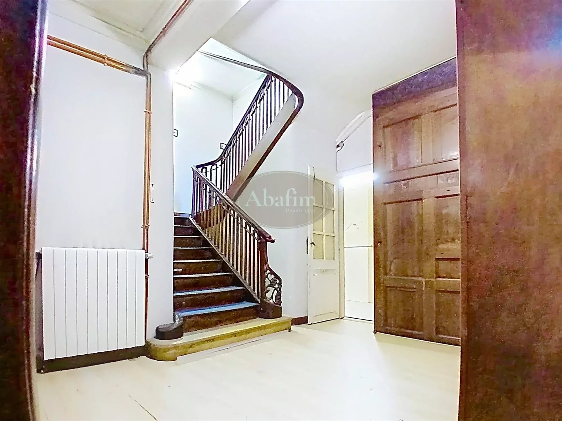 Maison à vendre, 250m², Oloron-Sainte-Marie