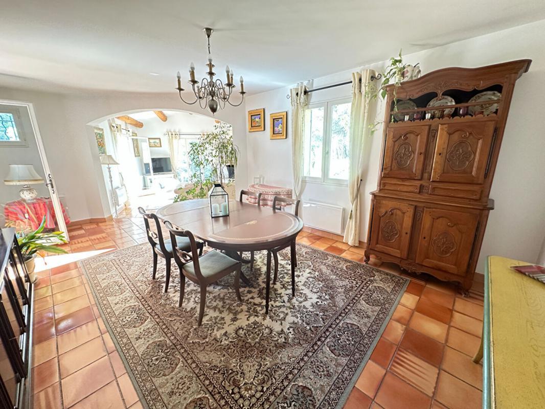 Maison à vendre, 200m², Rognes