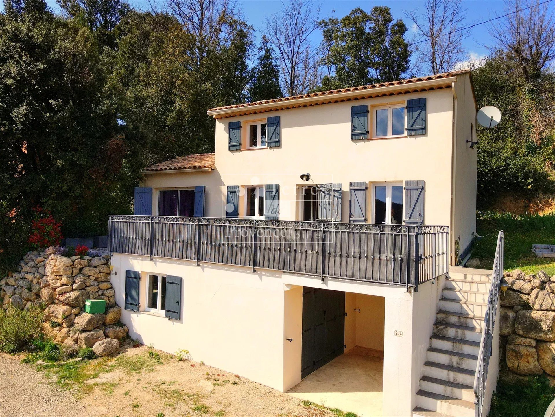 Maison à vendre, 78m², Artignosc-sur-Verdon