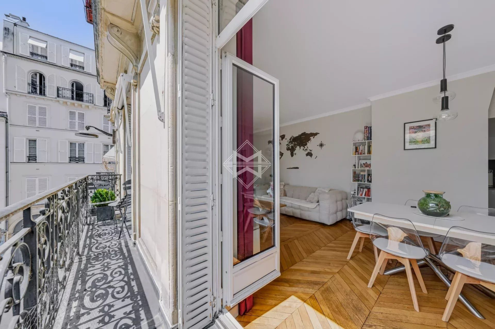 Appartement – Paris, Quartier Saint-Thomas-d'Aquin - Vue 2