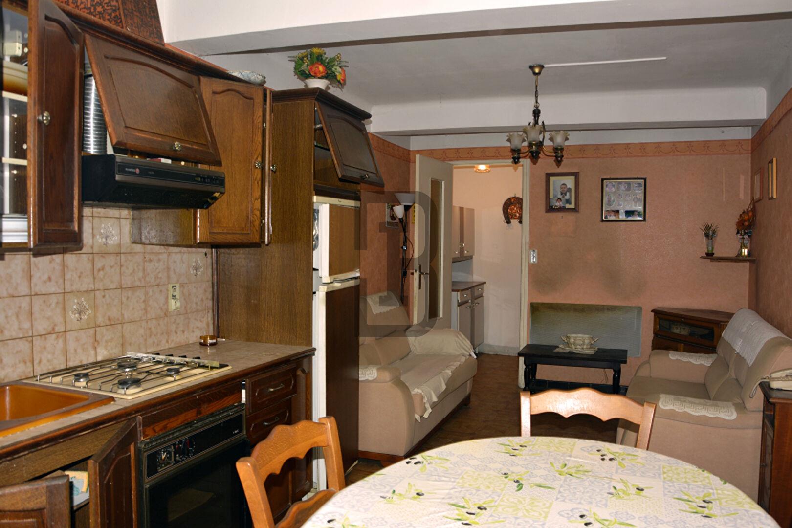 Maison à vendre, 72m², Quillan