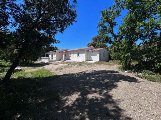 Maison 4 pièces 119 m² · à Régusse · 119 m² · 415 000 €