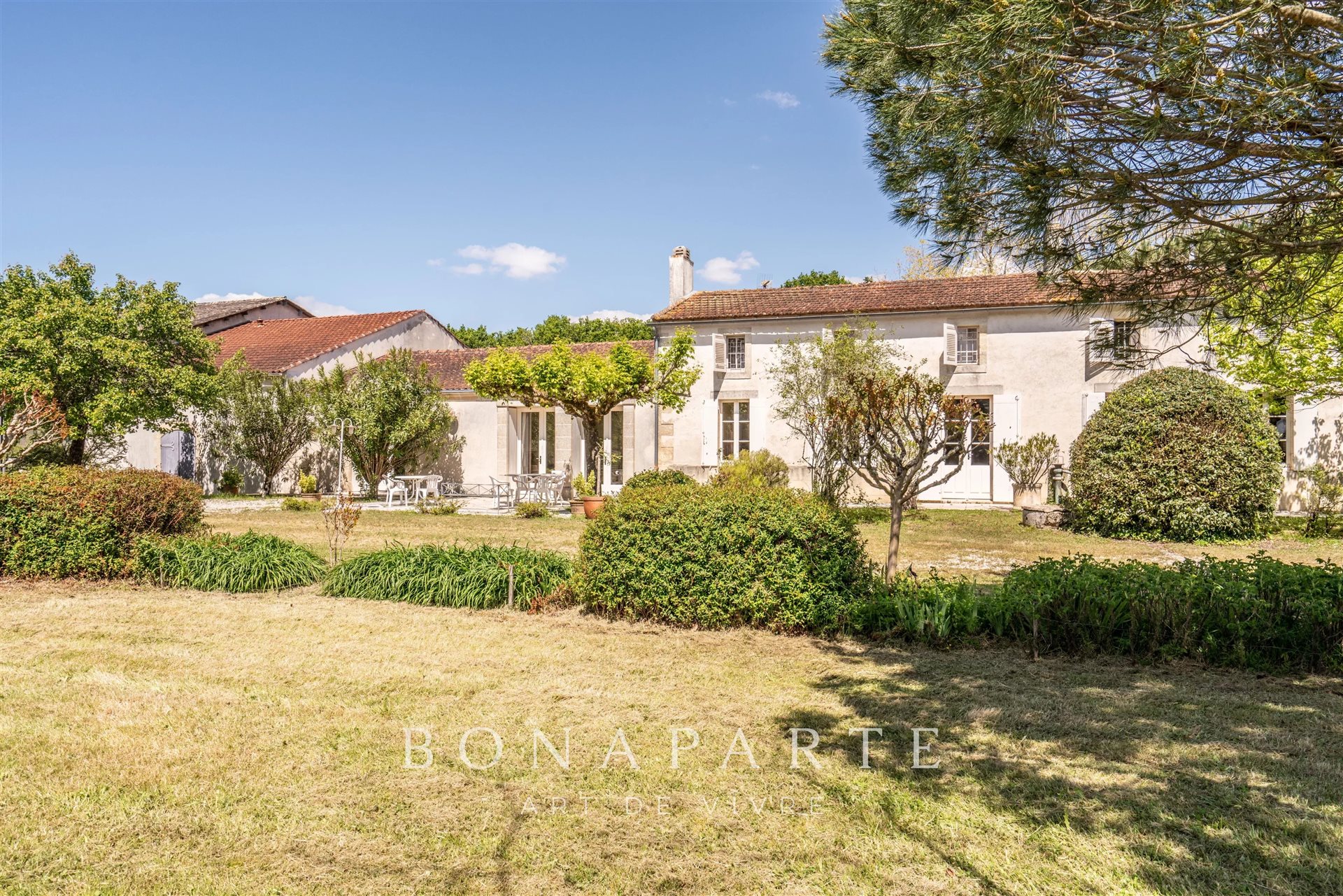Maison à vendre, 330m², Bégadan