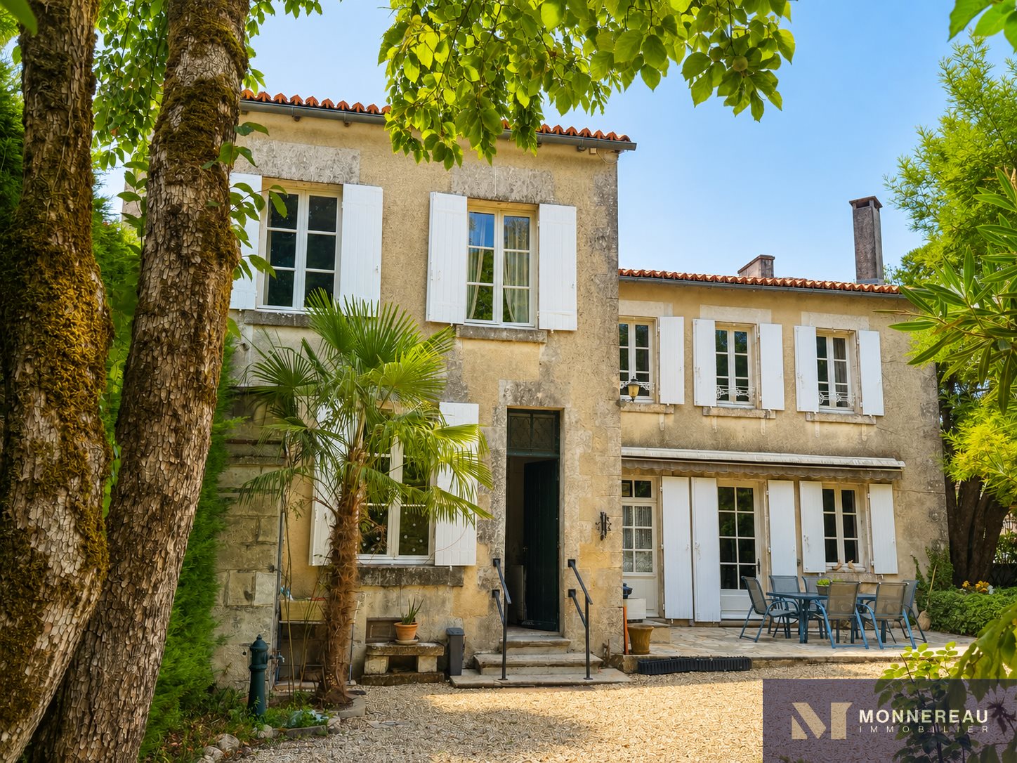 Maison à vendre, 390m², Barbezieux-Saint-Hilaire