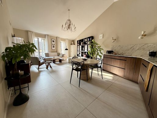 Maison 5 pièces 188 m² · à Nîmes · 188 m² · 314 000 €