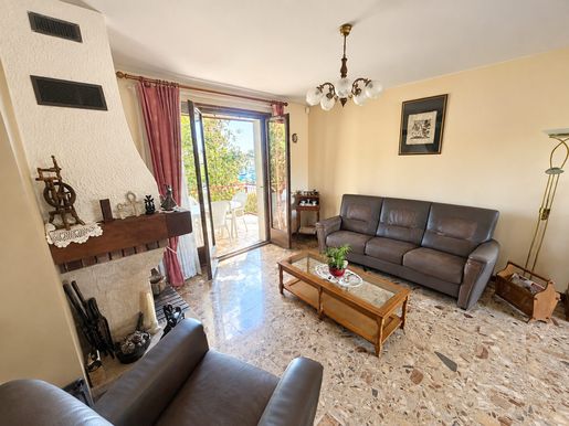 Maison 6 pièces 133 m² · à Meyzieu · 133 m² · 420 000 €