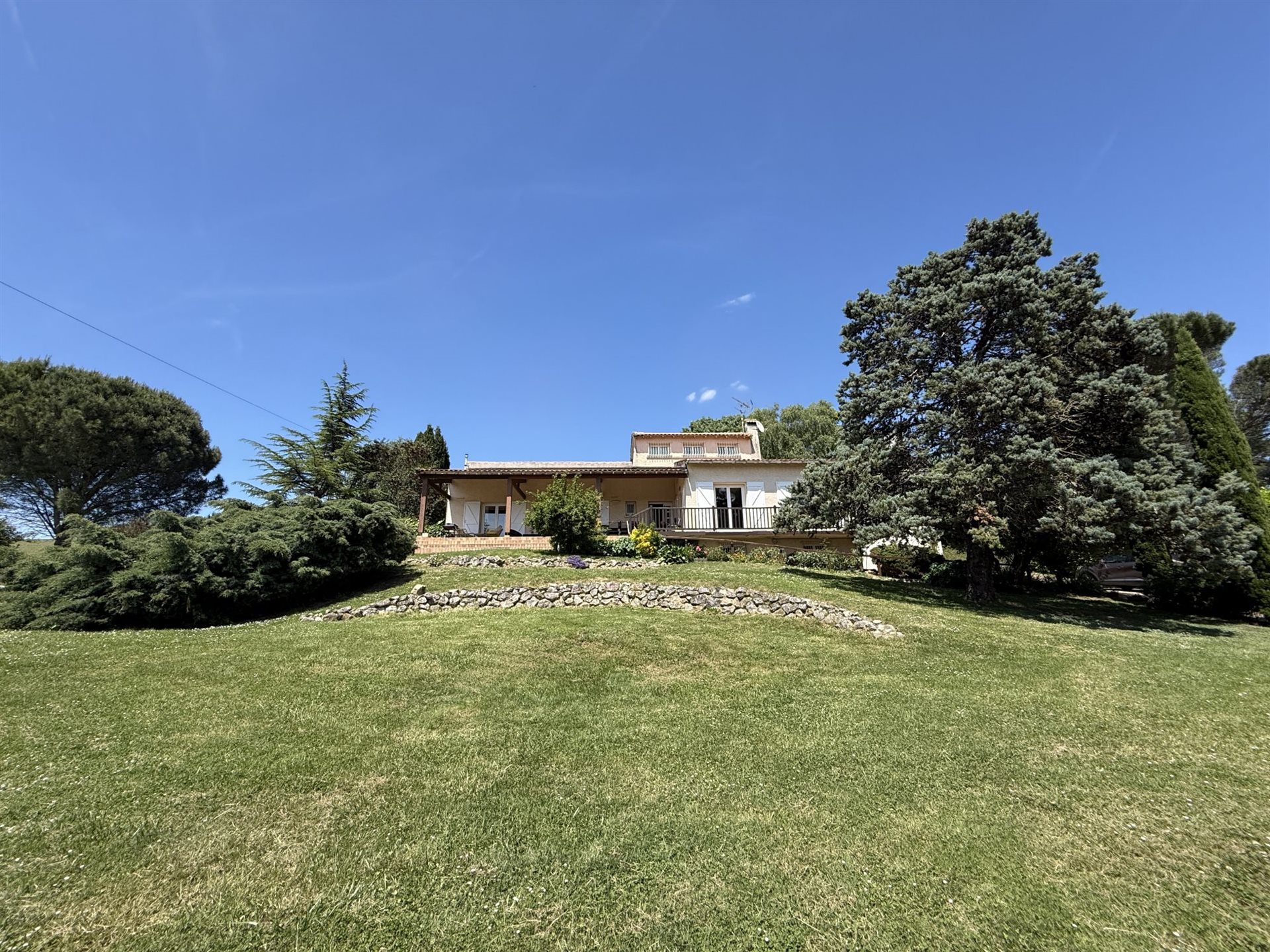 Maison à vendre, 224m², Clermont-le-Fort
