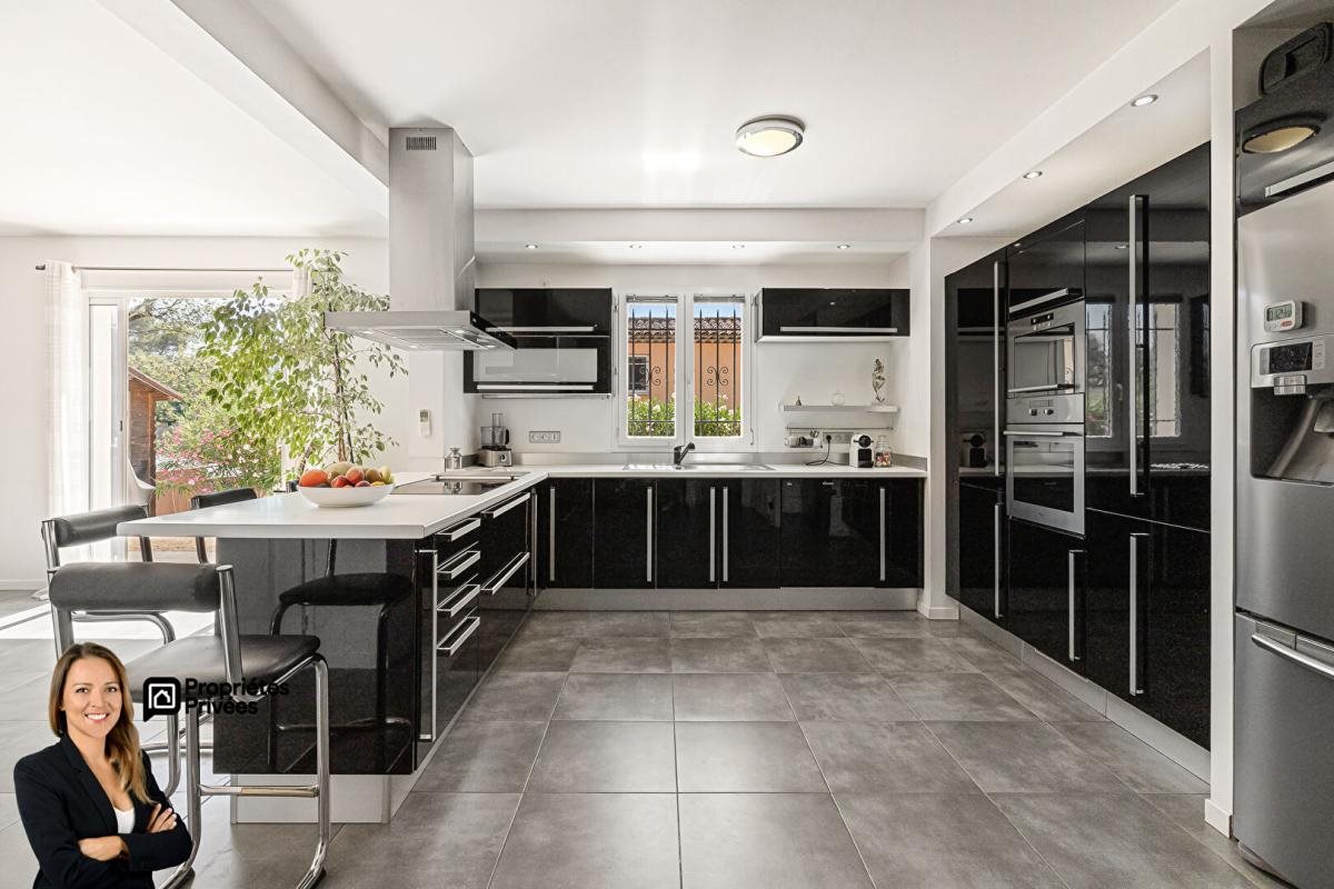 Maison à vendre, 111m², Montauroux