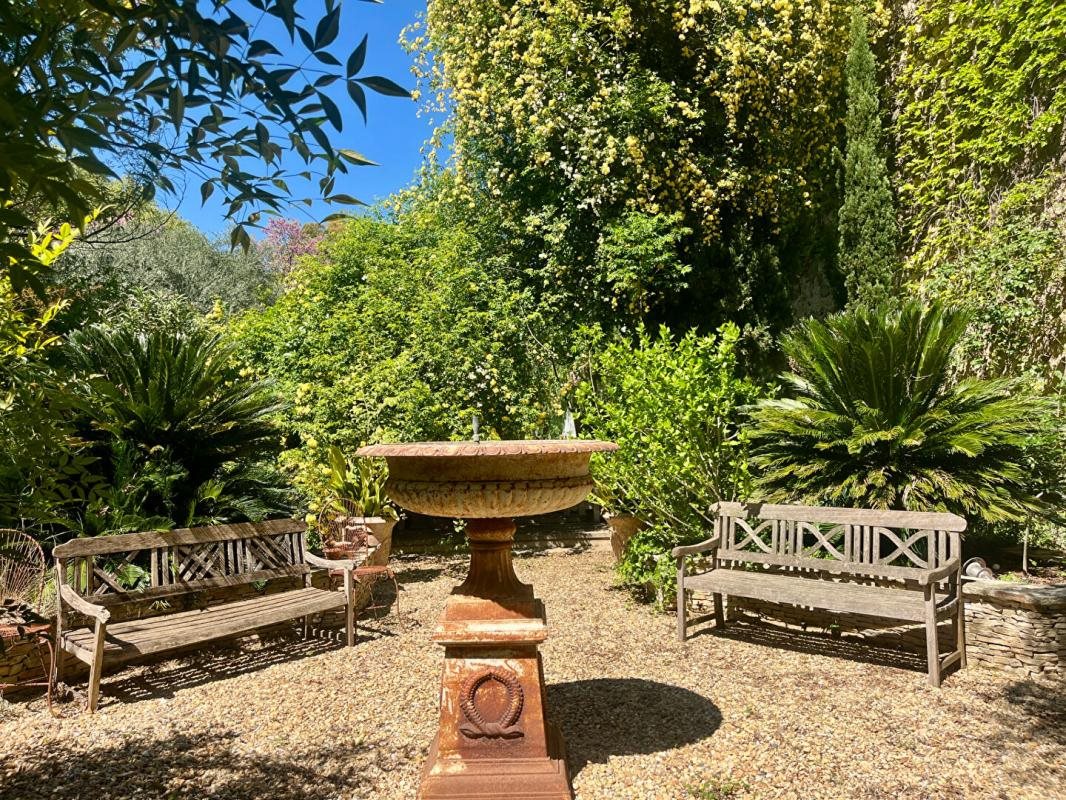 Maison à vendre, 350m², Adissan