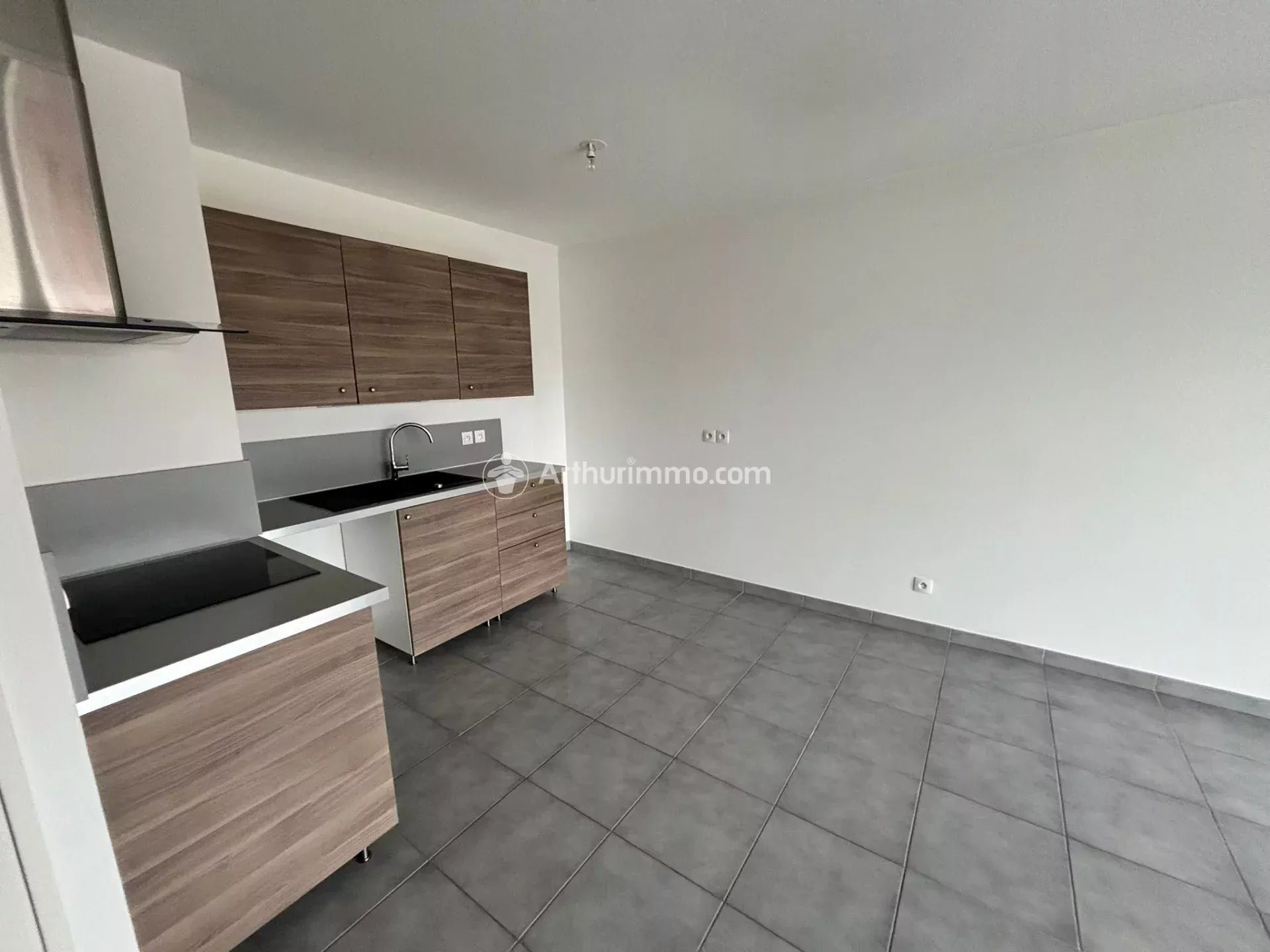 Appartement à vendre, 57m², Saint-Cergues