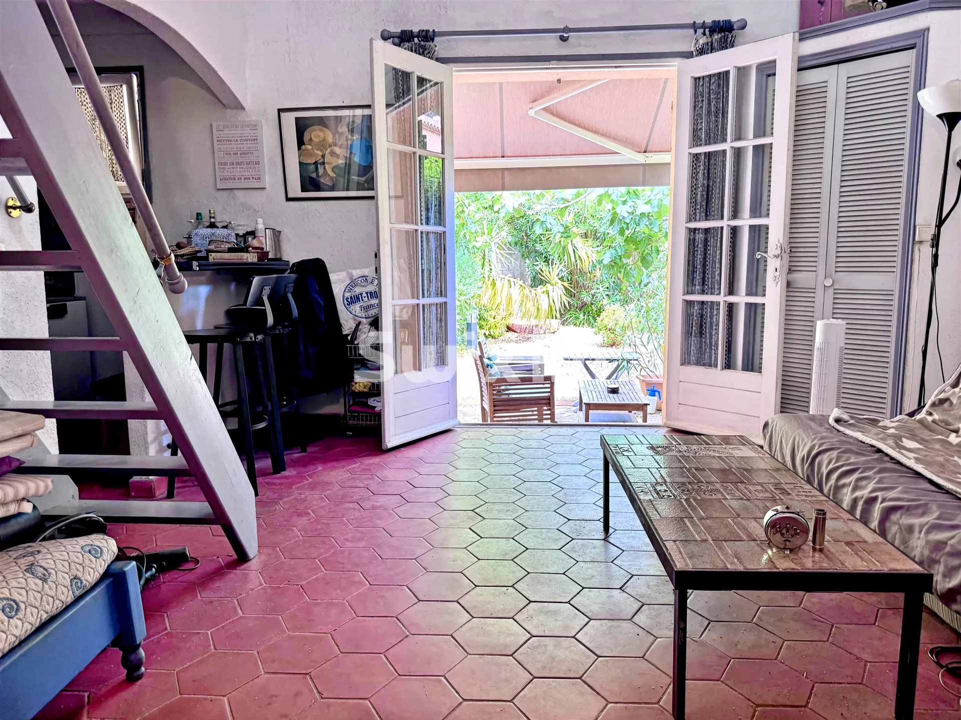 Charming 2-bedroom apartment in Saint-Tropez - Mehr