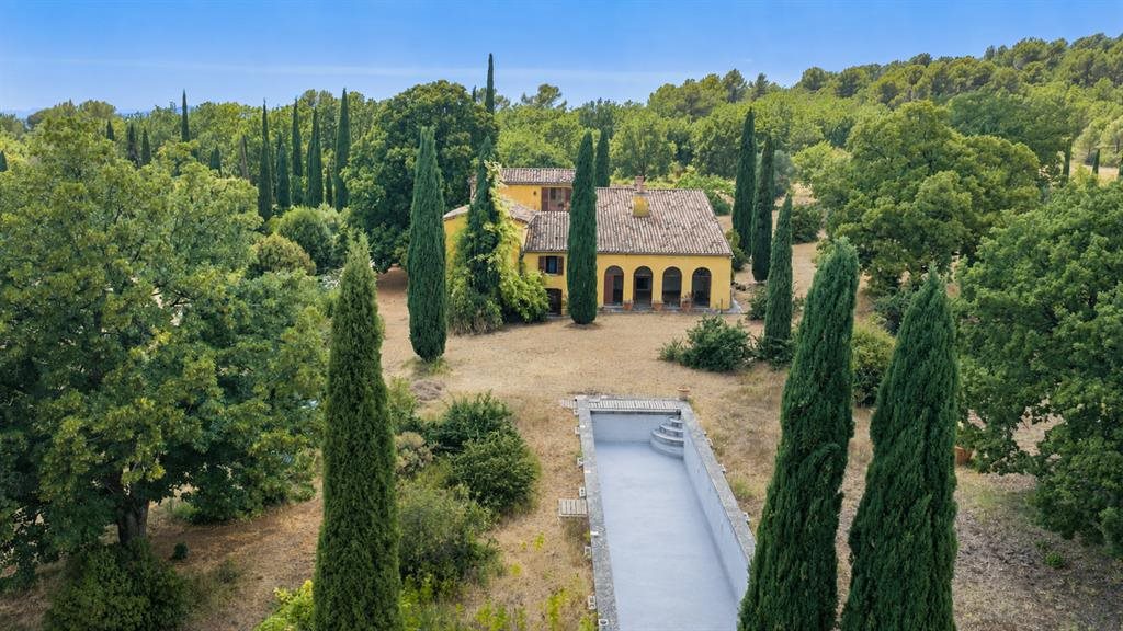 Maison à vendre, 340m², Callian
