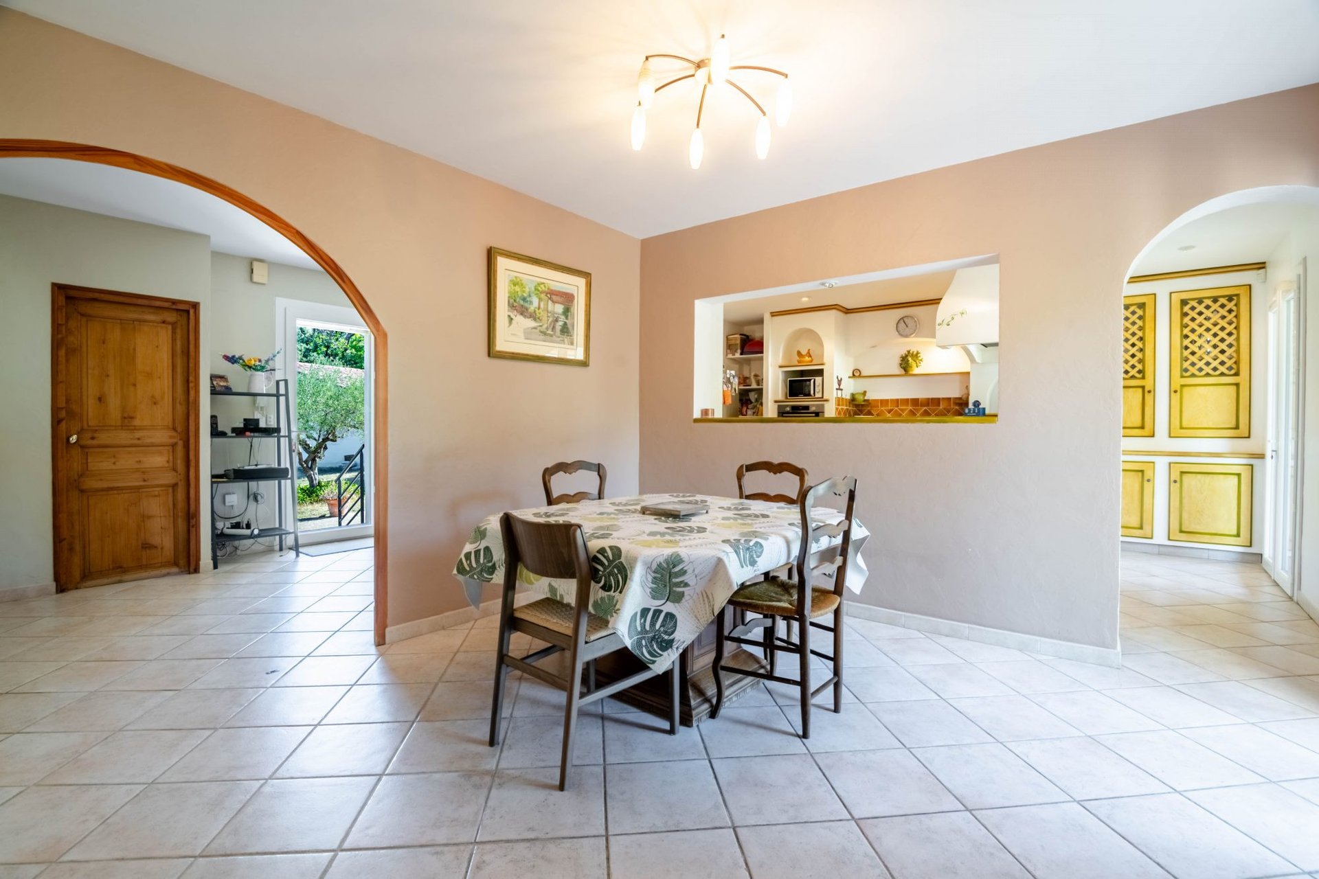 Maison à vendre, 227m², Eyragues