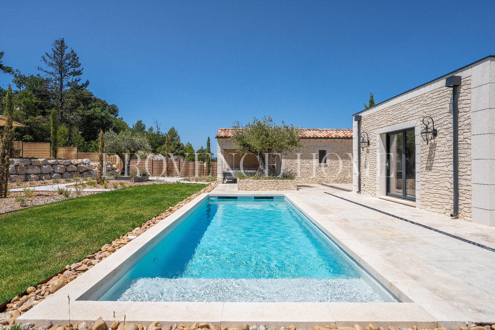 Maison à vendre, 147m², Saint-Saturnin-lès-Apt