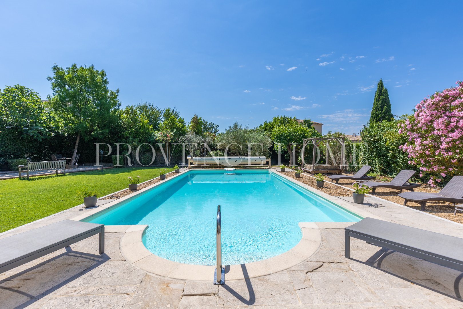 Maison à vendre, 358m², Pernes-les-Fontaines