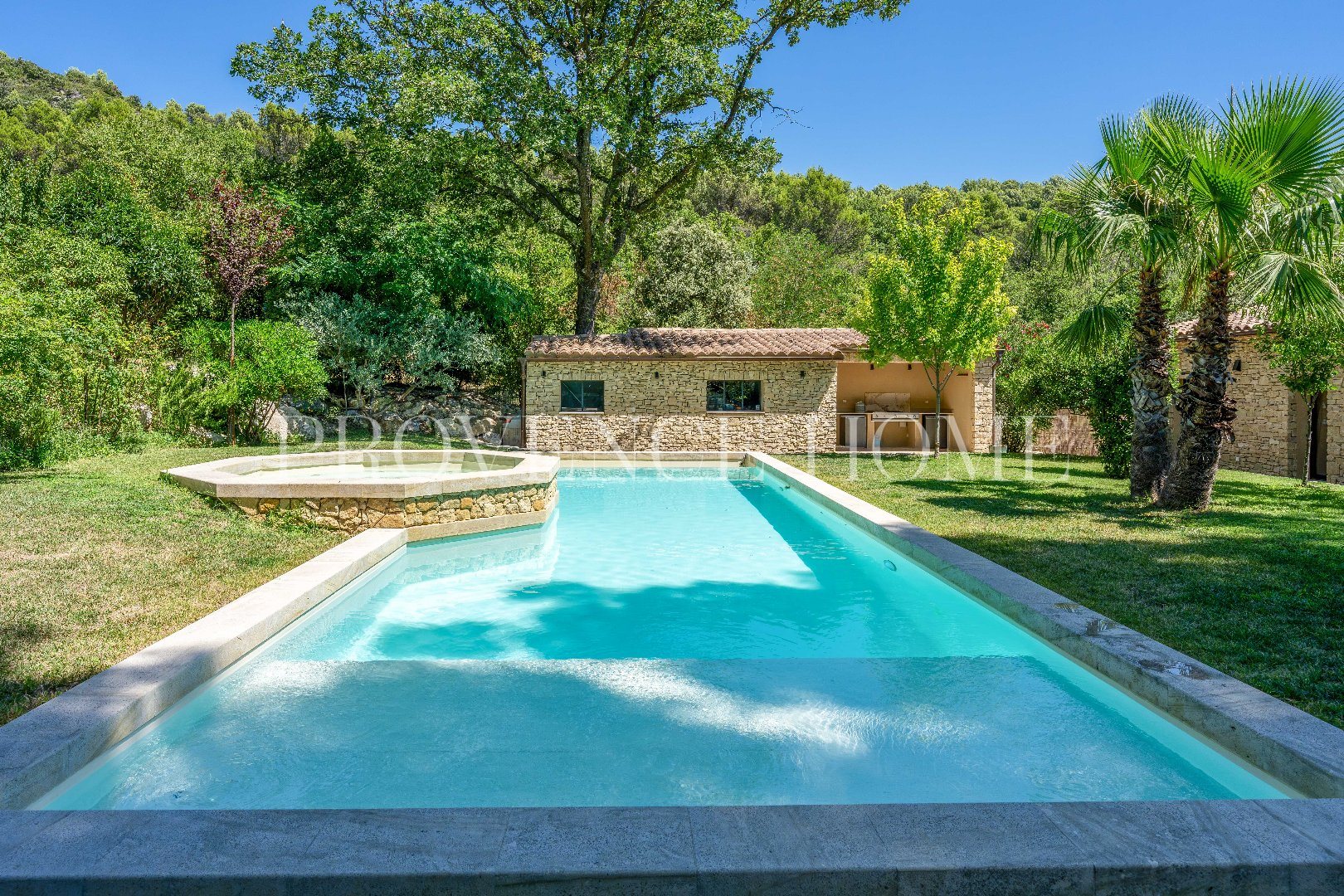 Maison à vendre, 160m², Saumane-de-Vaucluse