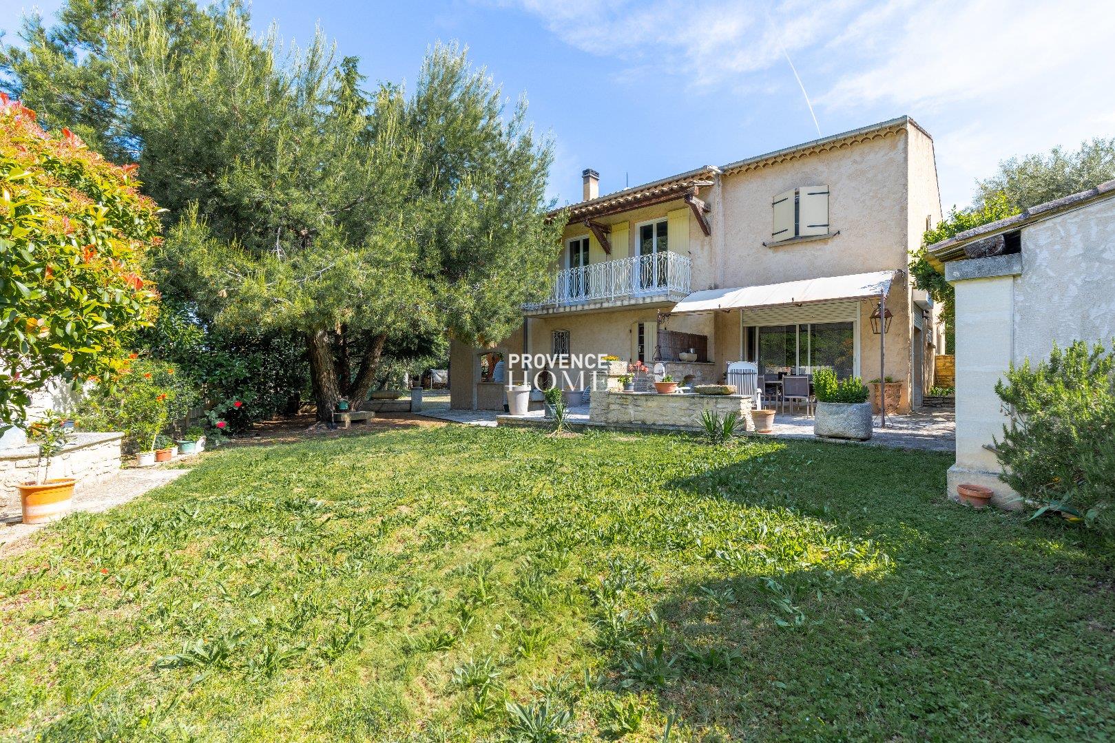 Maison à vendre, 170m², Oppède
