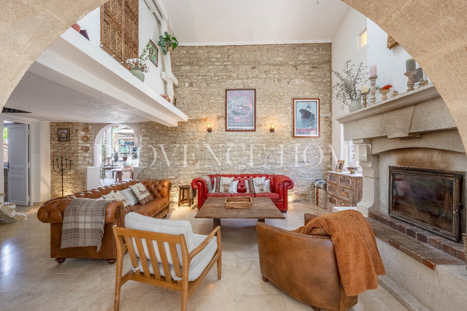 Maison à vendre, 215m², Murs