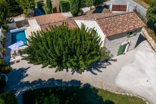Maison 5 pièces 137 m² · à L'Isle-sur-la-Sorgue · 137 m² · 950 000 €