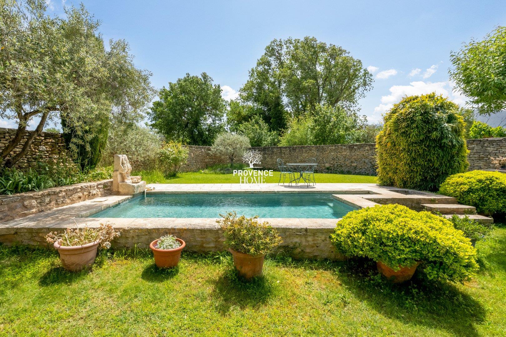 Maison à vendre, 193m², Gordes