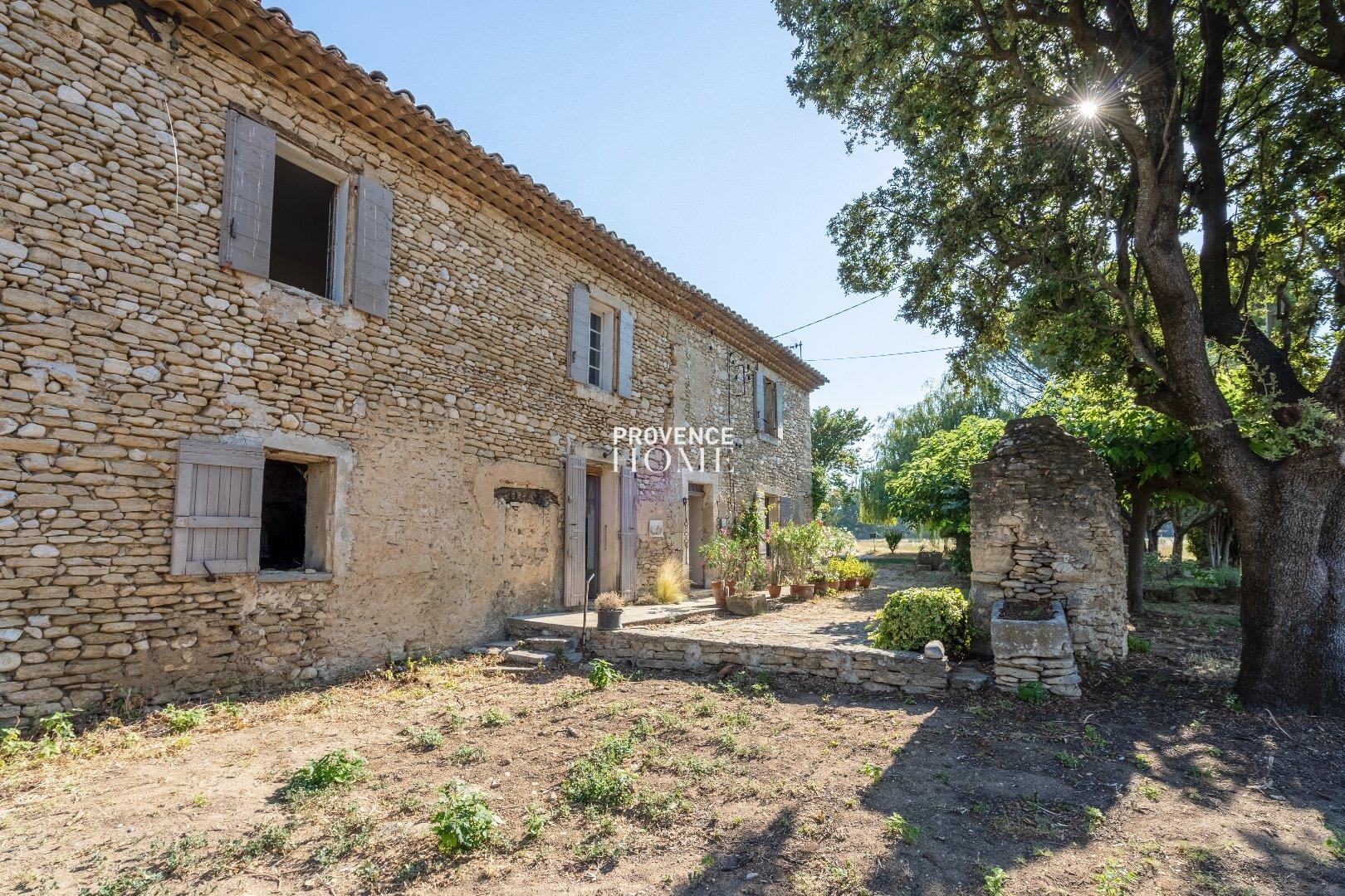 Maison à vendre, 300m², Cabrières-d'Avignon
