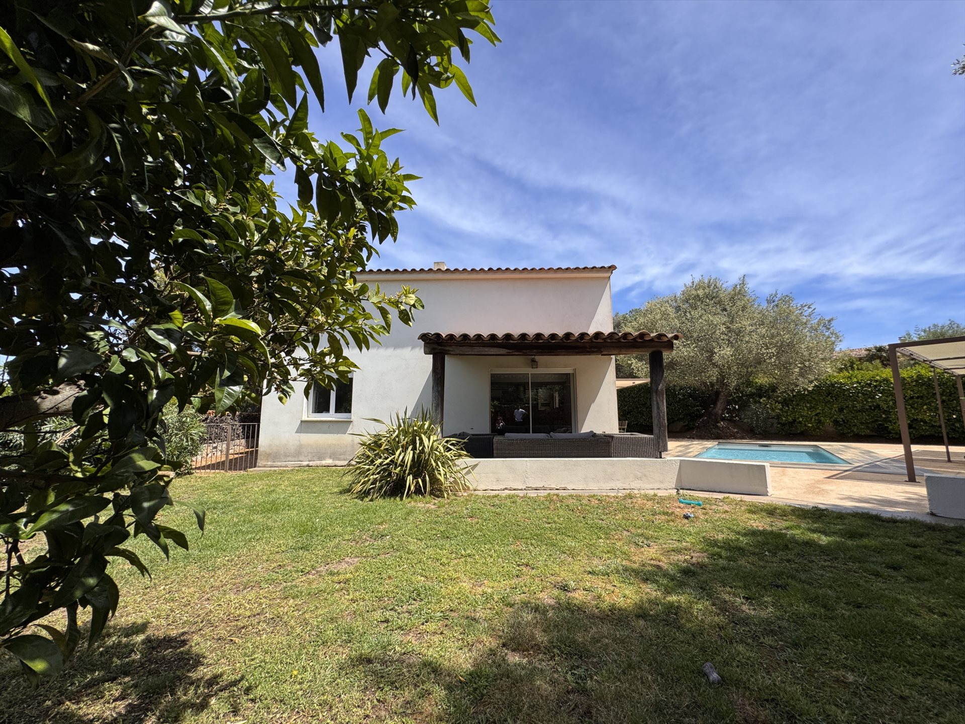 Maison à vendre, 138m², Sainte-Lucie de Porto-Vecchio