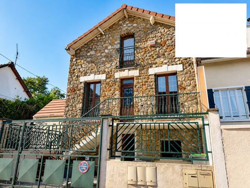 Maison 6 pièces 112 m² · à Massy · 112 m² · 379 000 €