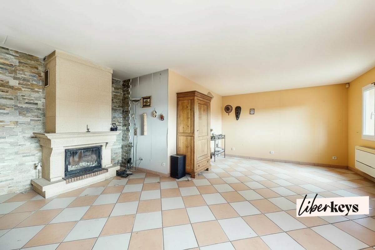 Maison à vendre, 155m², Saint-Hilaire-d'Ozilhan