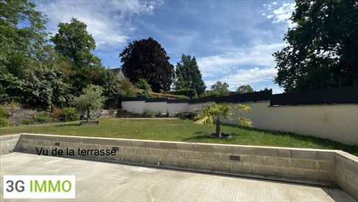 Maison 8 pièces 160 m² · à Cambremer · 160 m² · 365 000 €