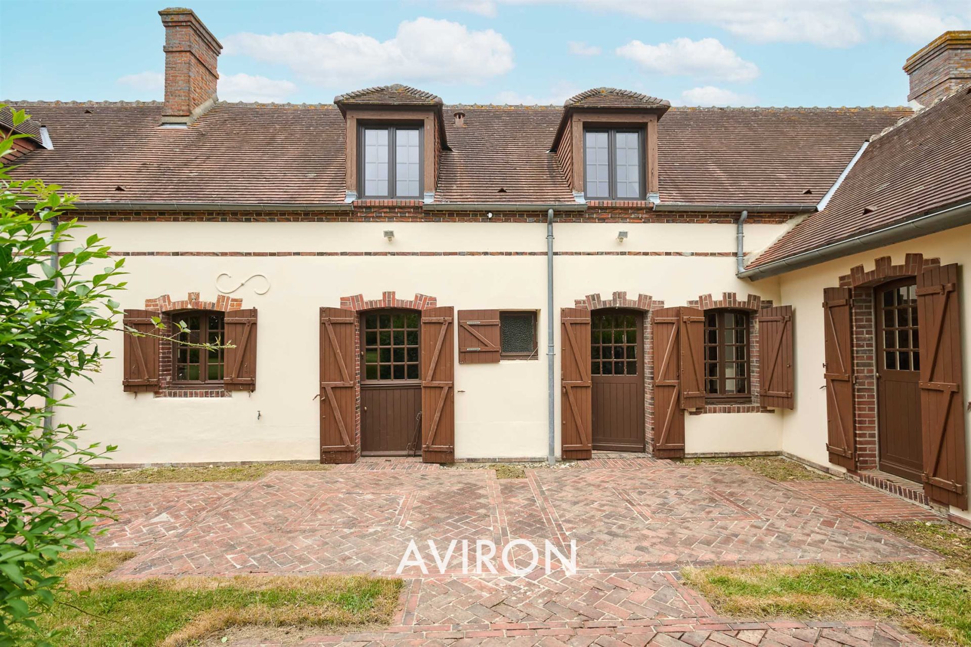 Maison à vendre, 282m², Tremblay-les-Villages