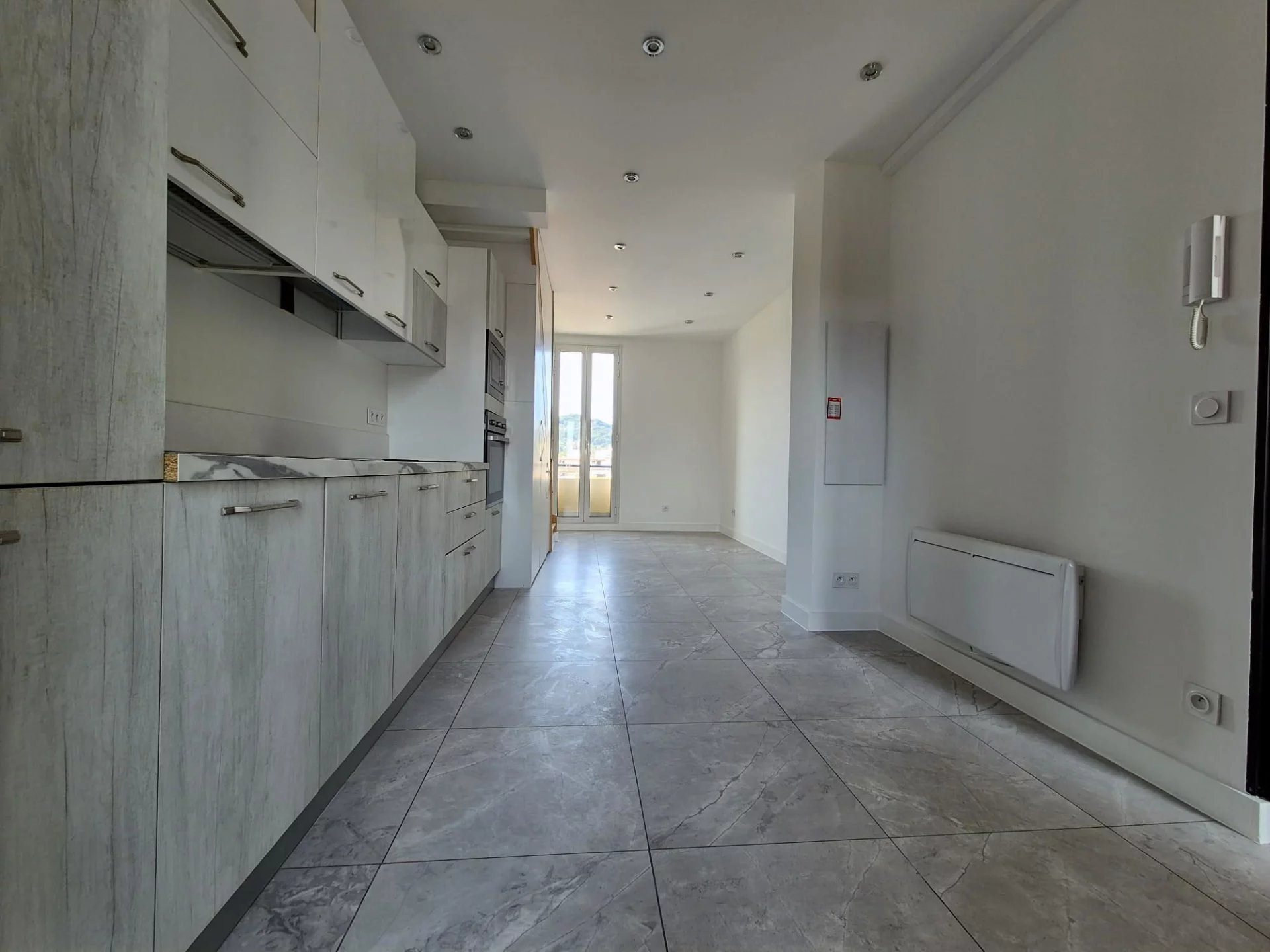 Appartement à vendre, 28m², Vallauris