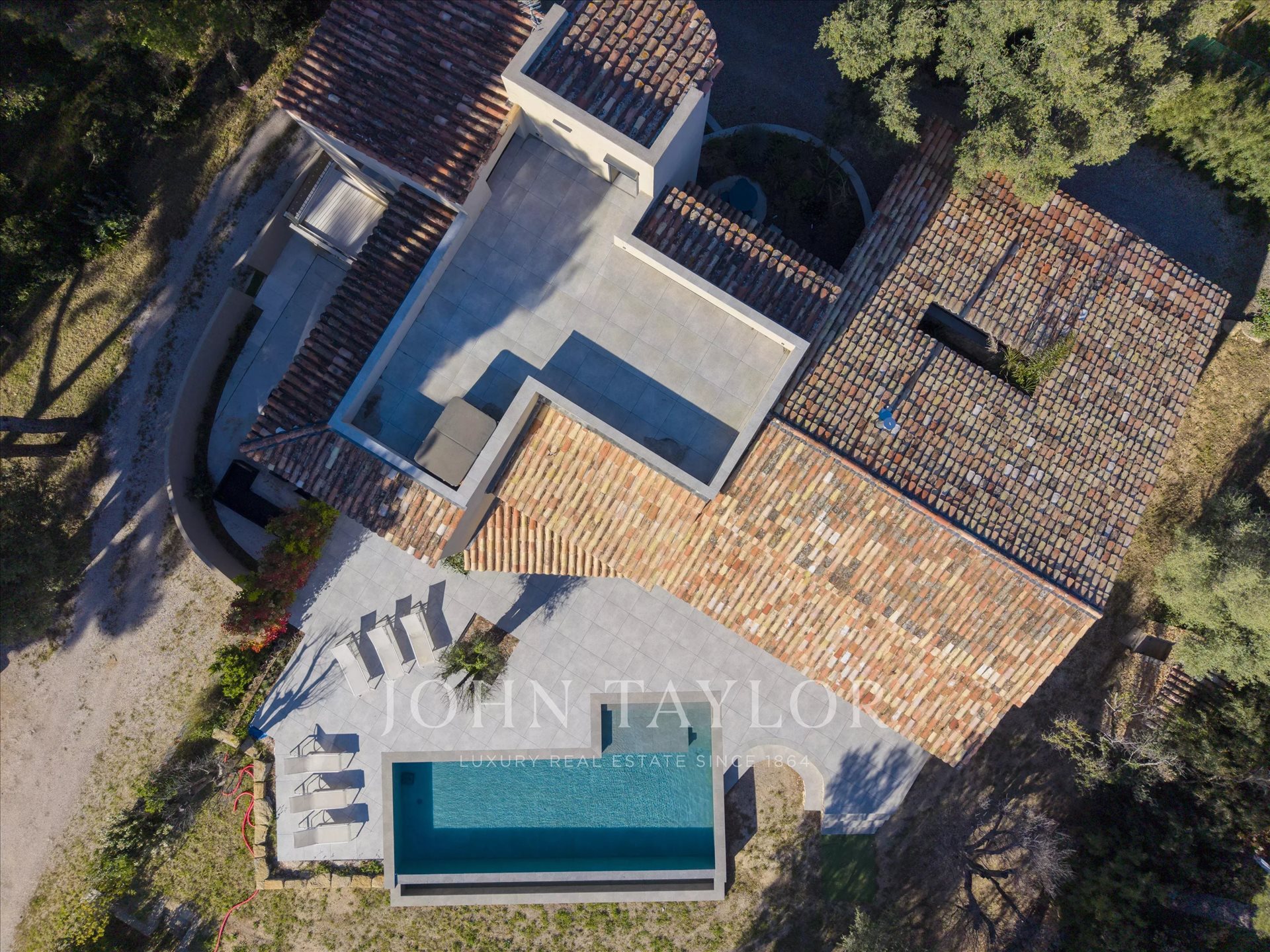 Maison à vendre, 371m², Ollioules