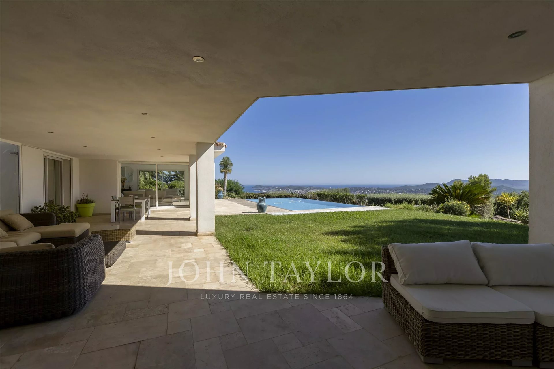 Maison à vendre, 359m², Sanary-sur-Mer