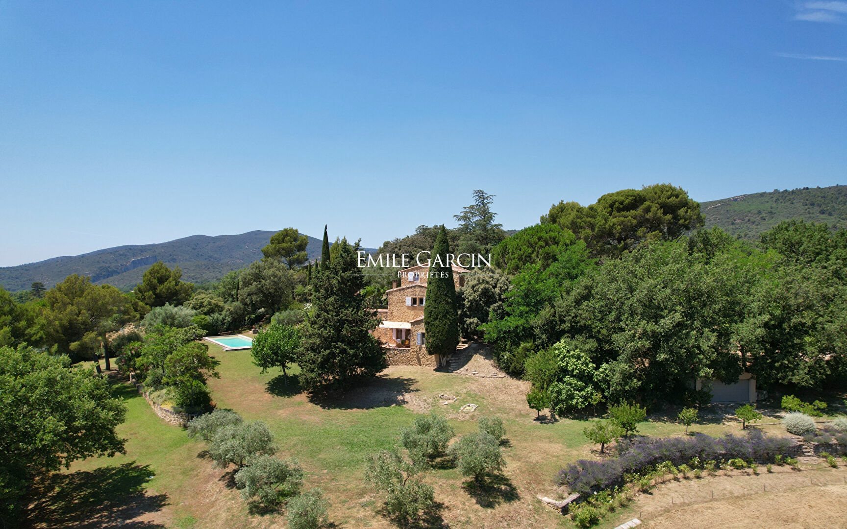 Maison à vendre, 300m², Lourmarin
