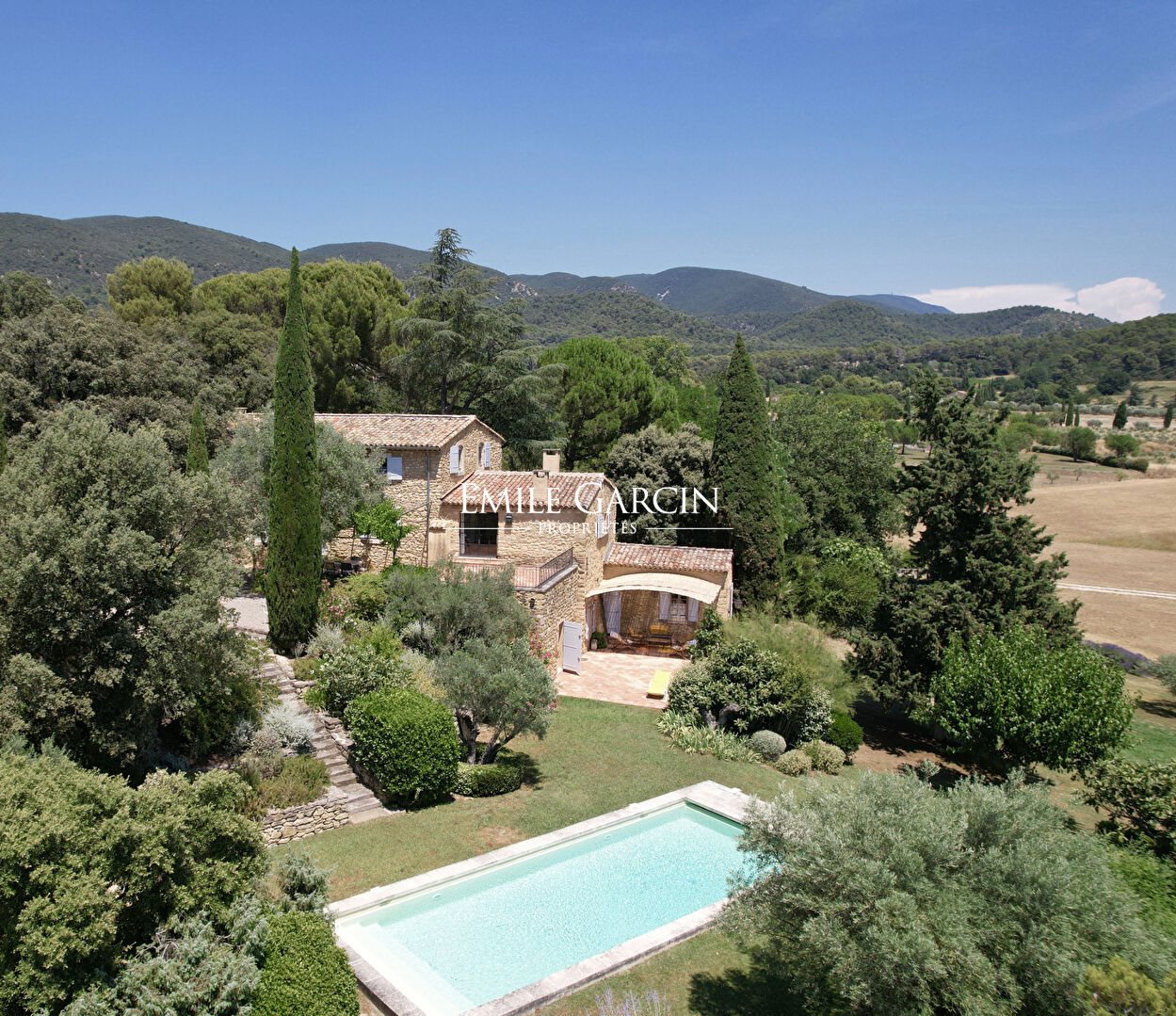 Maison à vendre, 300m², Lourmarin