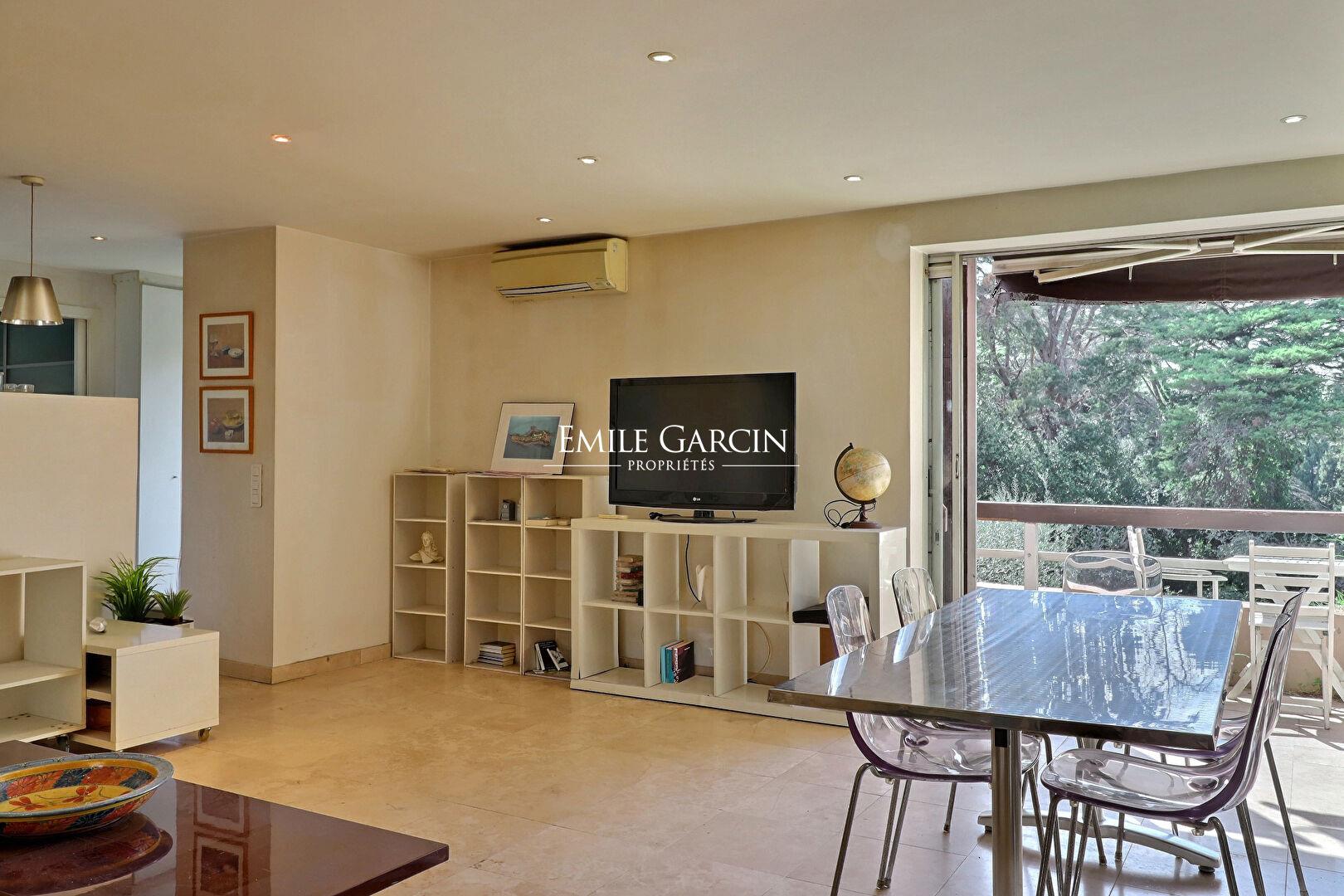 For sale - Saint-Tropez - Apartment with roof terrace - Ansicht 3