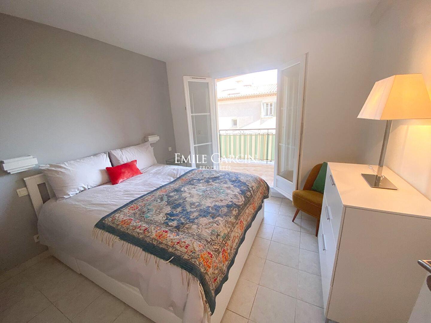 For sale - Apartment - Saint Tropez - Walkable from the village centre - Ansicht 3