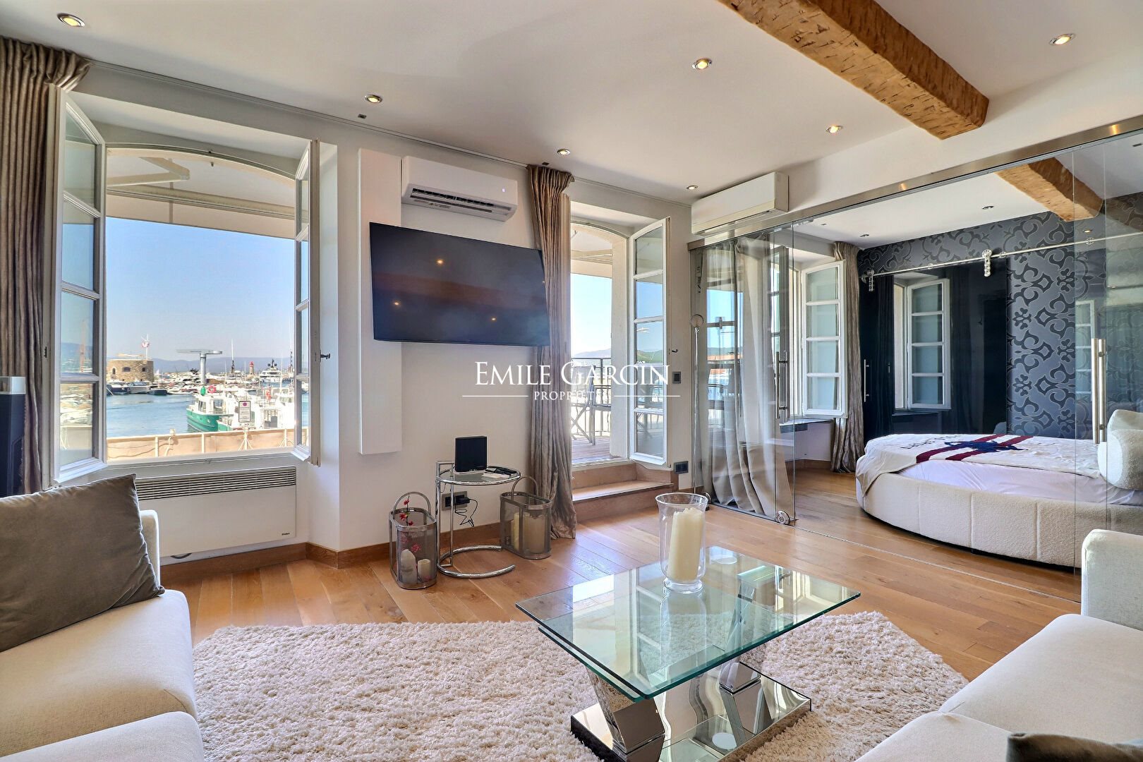 For sale - Apartment on the port of Saint-Tropez - Ansicht 2