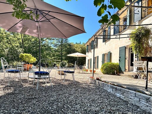 Maison 8 pièces 195 m² · à Uzès · 195 m² · 1 166 000 €