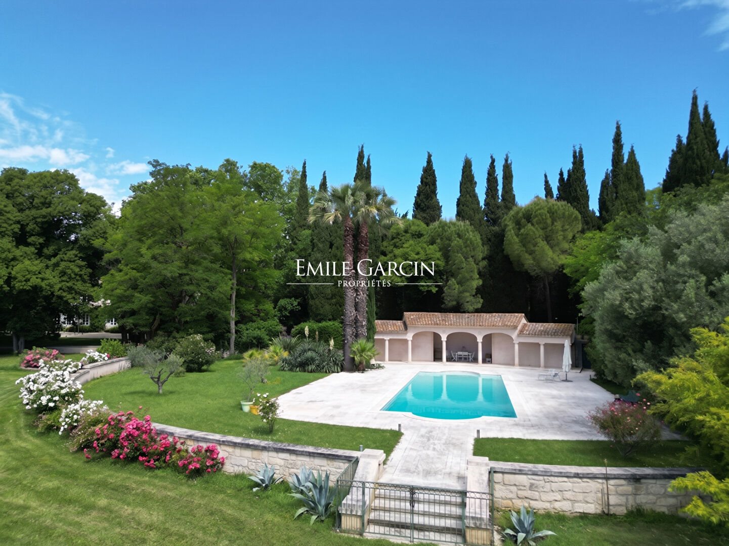 Maison à vendre, 600m², Nîmes