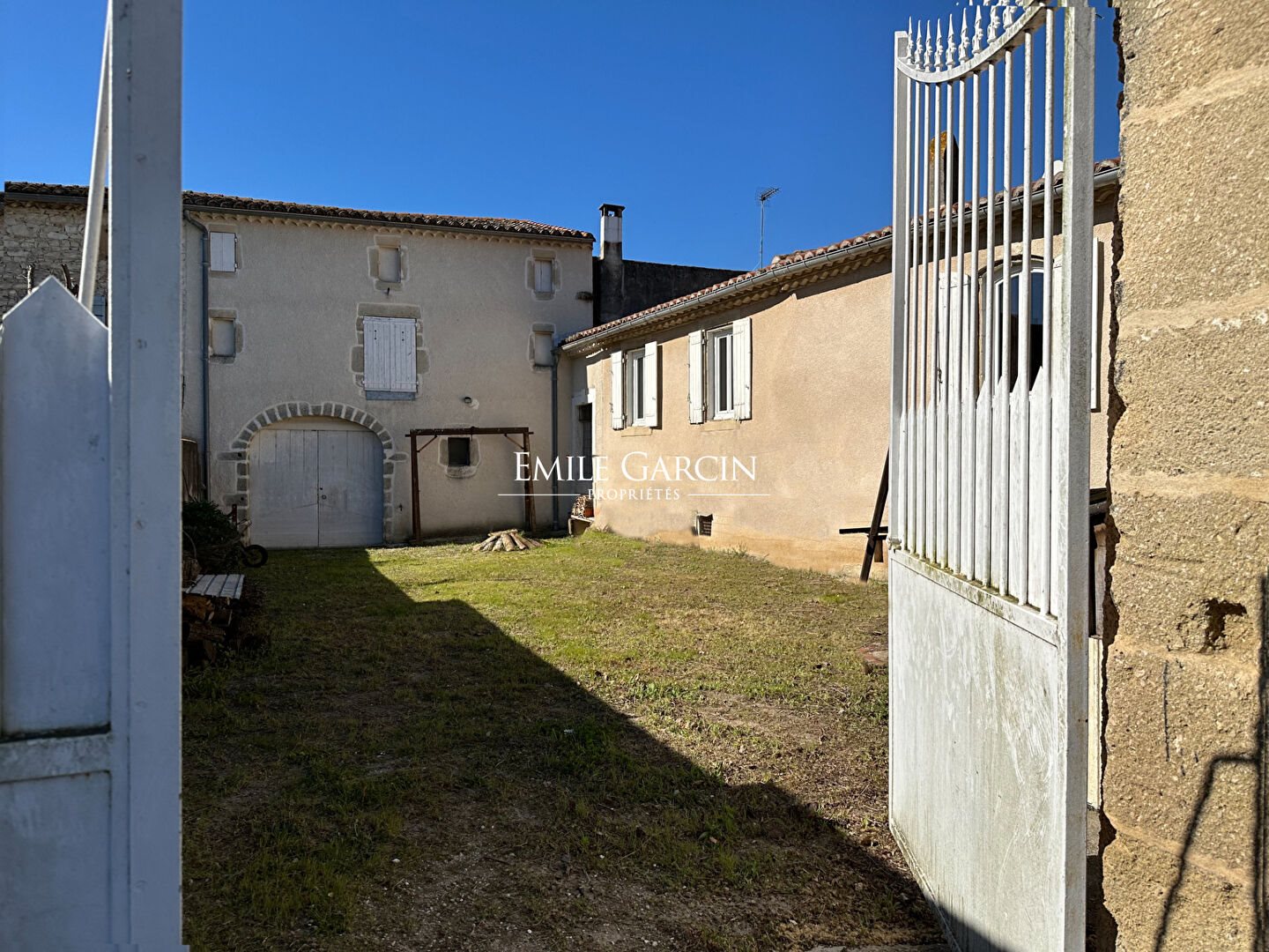 Maison à vendre, 211m², Nîmes