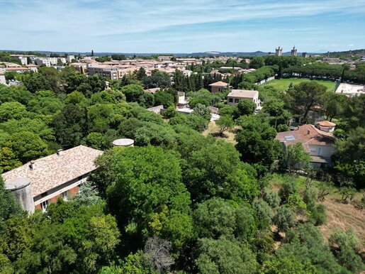 Maison 7 pièces 155 m² · à Uzès · 155 m² · 1 700 000 €
